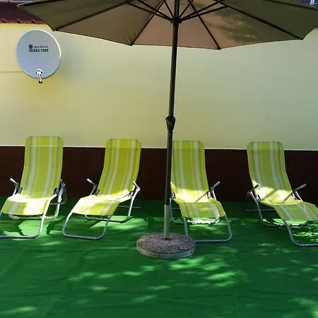 Bed & Breakfast Engiro Panzio